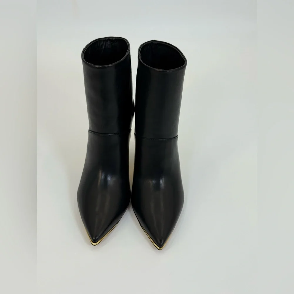 Tory Burch Calf Leather Lila 90MM Booties With Gold Sculptural Heel Size 7 - Picture 15 of 17